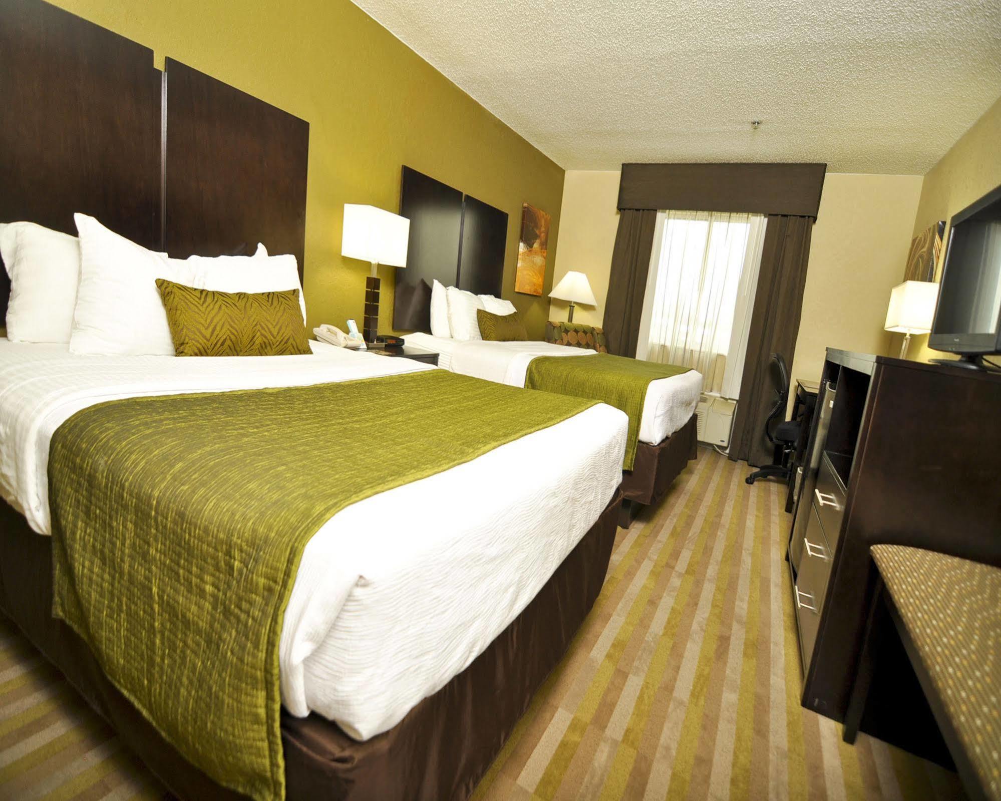 Best Western Norwalk Extérieur photo